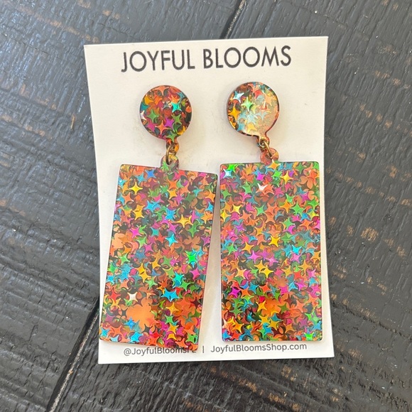 🎈4 LISTINGS FOR $20 Multicolor Geometric Earrings |  Star Confetti Drop Earrings - Picture 1 of 4